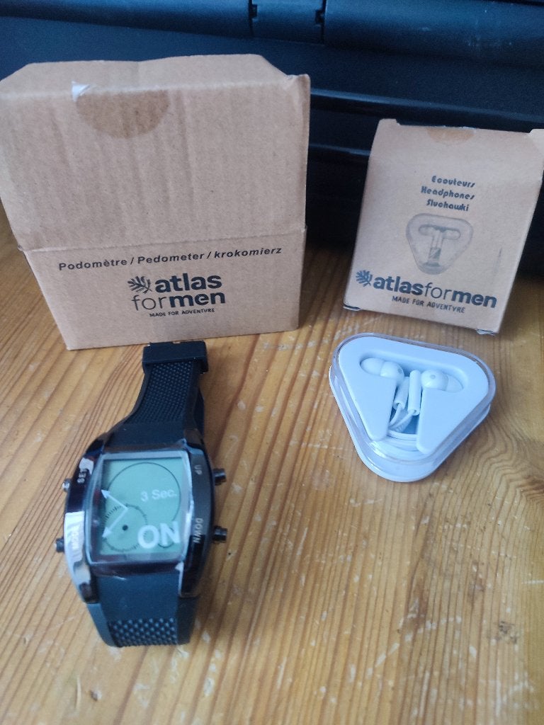 ATLAS FOR MEN - Montre Podomètre + écouteurs !!!! NEUFS !!!!, Enlèvement ou Envoi, Neuf, Noir, Atlas for men