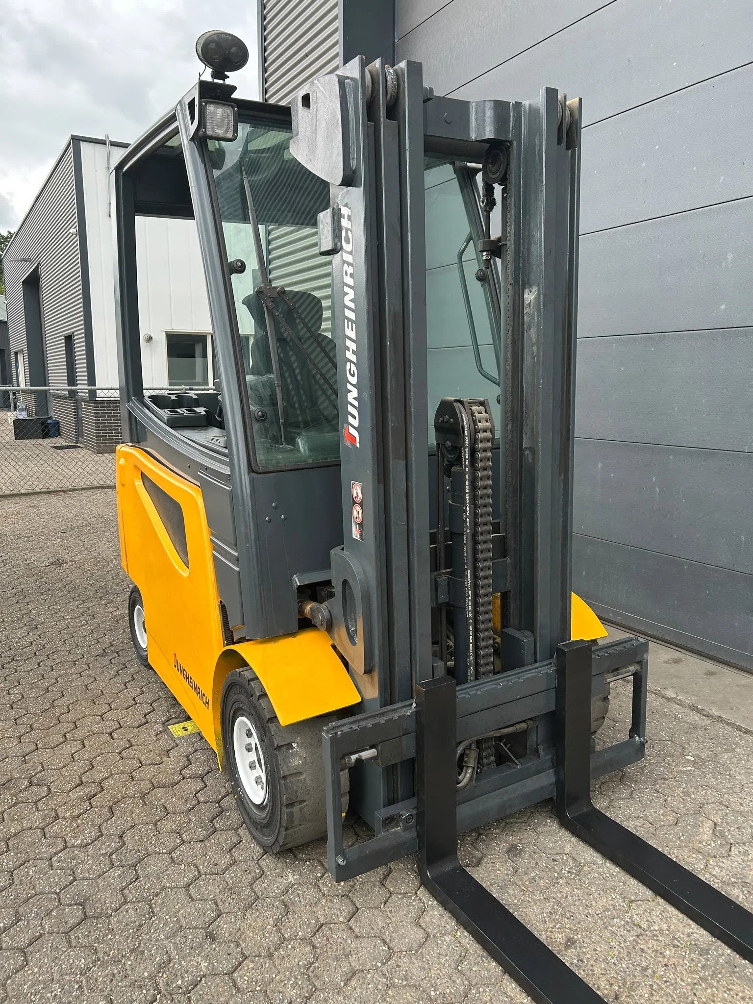 Jungheinrich EFG 425 2,5 ton elektrische heftruck, 2000 à 3000 kg, Électrique, Chariot élévateur, Jungheinrich