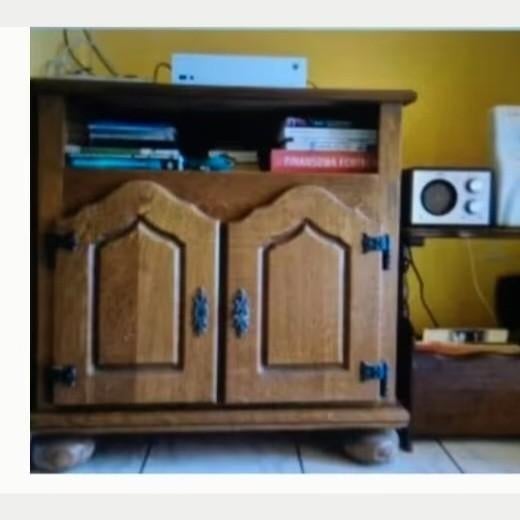 Stevige kast volle eik laatste kans, Ophalen