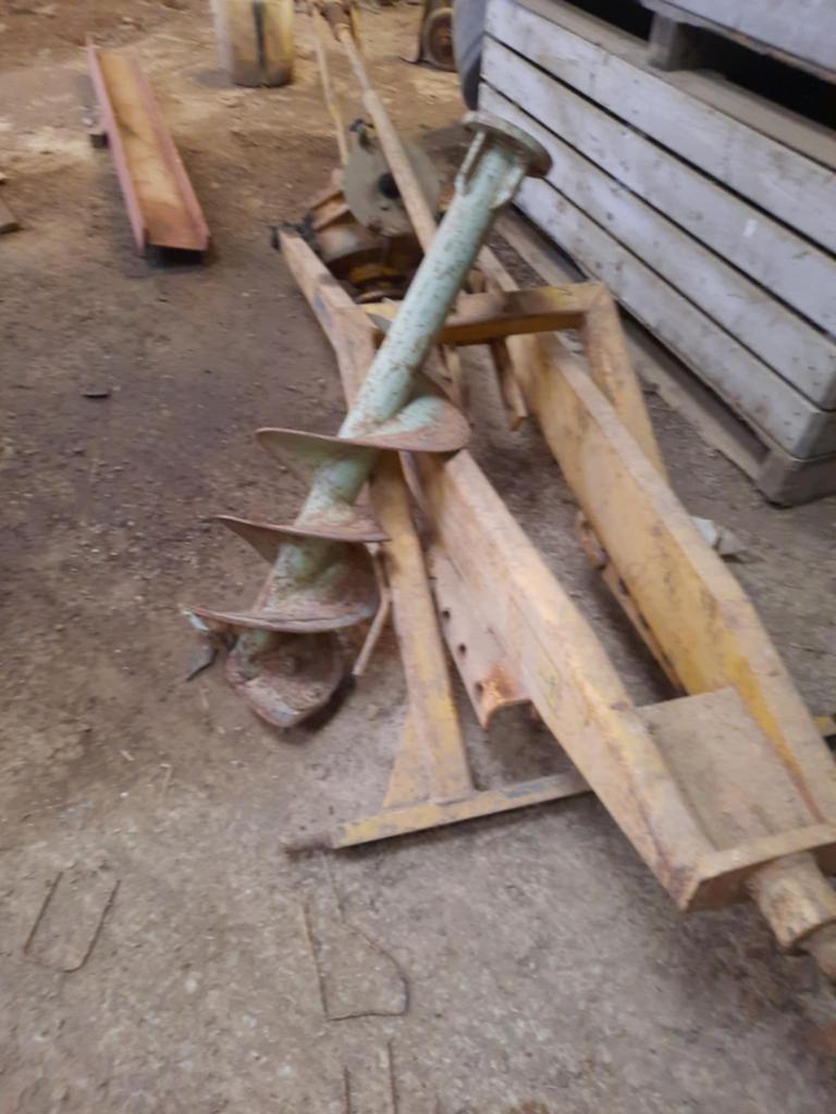 Tarrière sur prise de force tracteur, Articles professionnels, Agriculture | Outils, Enlèvement