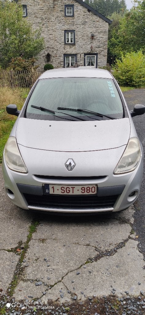 Clio 3 Diesel utilitaire, Achat, 2 places, Boîte manuelle, Noir