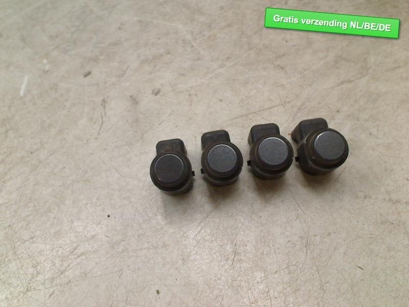 PDC SENSOR SET Audi A4 Avant (B8) (1S0919275A), Auto-onderdelen, Overige Auto-onderdelen, Audi, Gebruikt