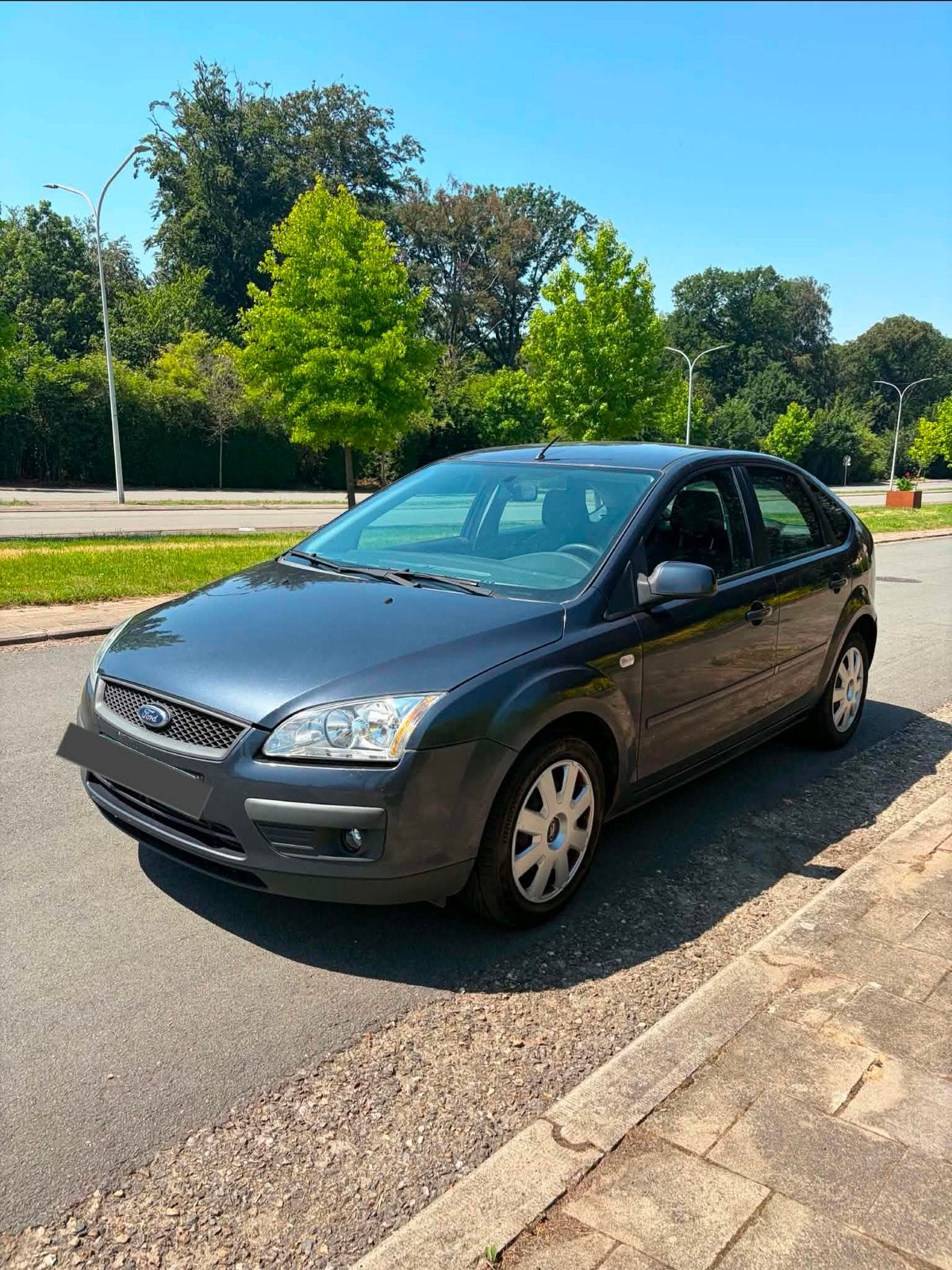 Ford Focus 1.8 Tdci prêt à immatriculer, Auto's, Focus, Stof, Zwart, 5 deurs