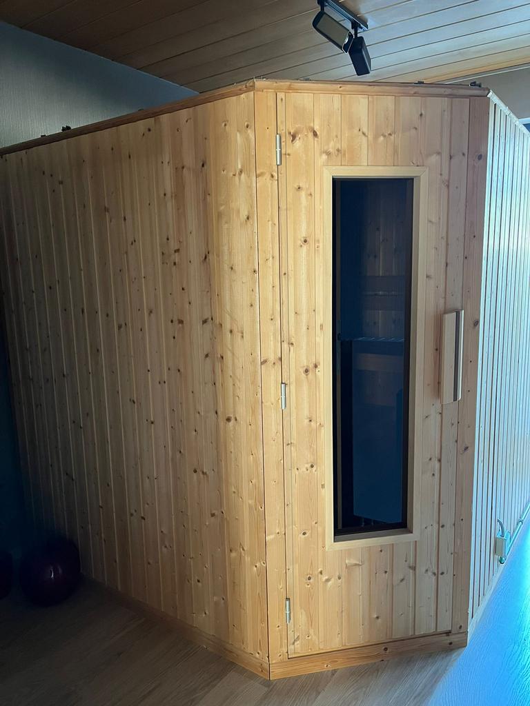 Ruime sauna, amper gebruikt, Enlèvement, Comme neuf