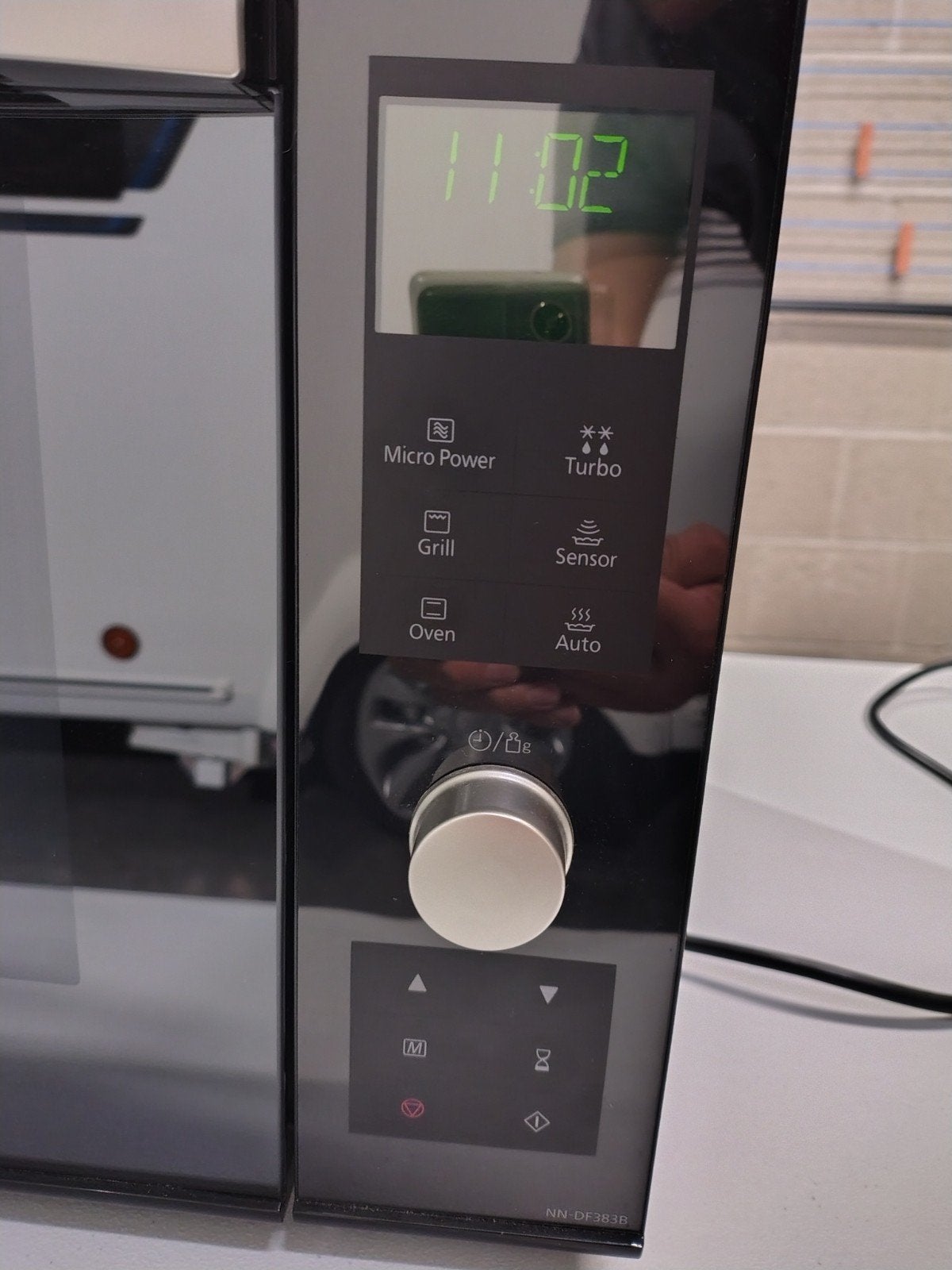 Panasonic NN-DF 383 B, Electroménager, Enlèvement, Four, Autoportant, Plaque tournante