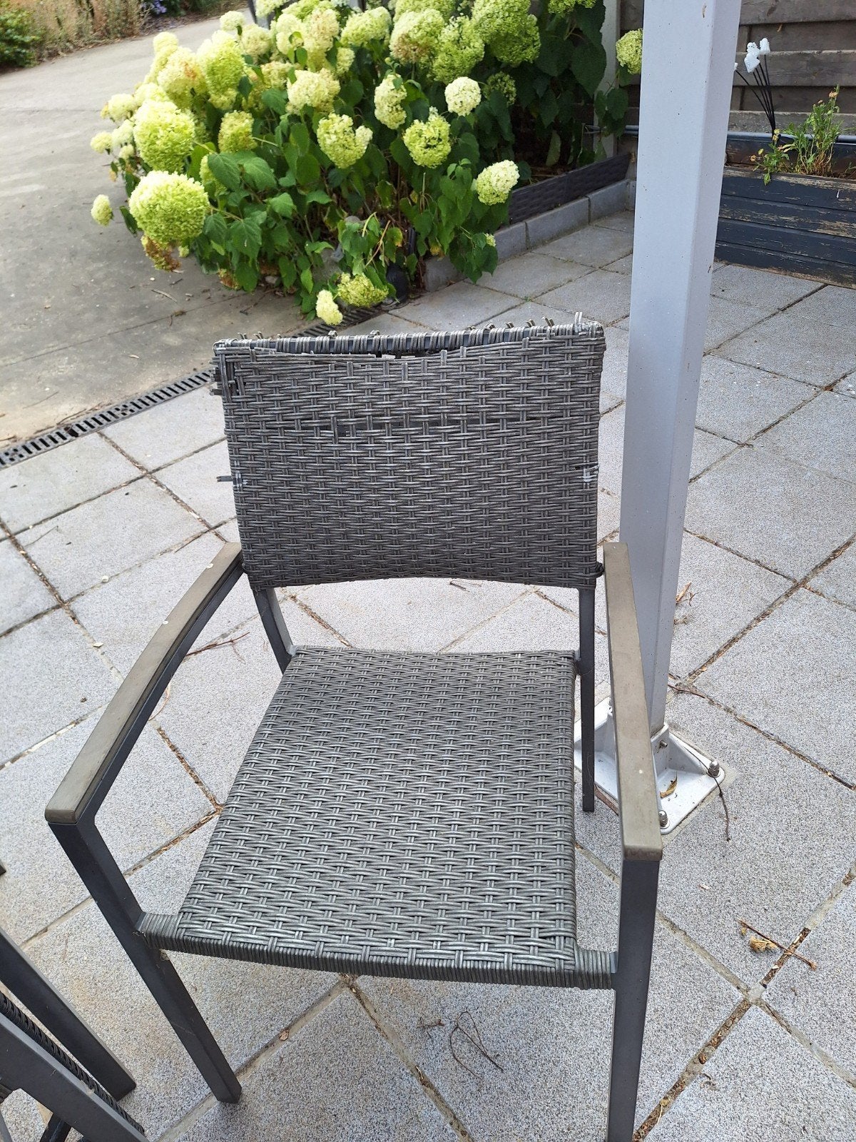 6 grijze rieten tuinstoelen, Ophalen, Stapelbaar