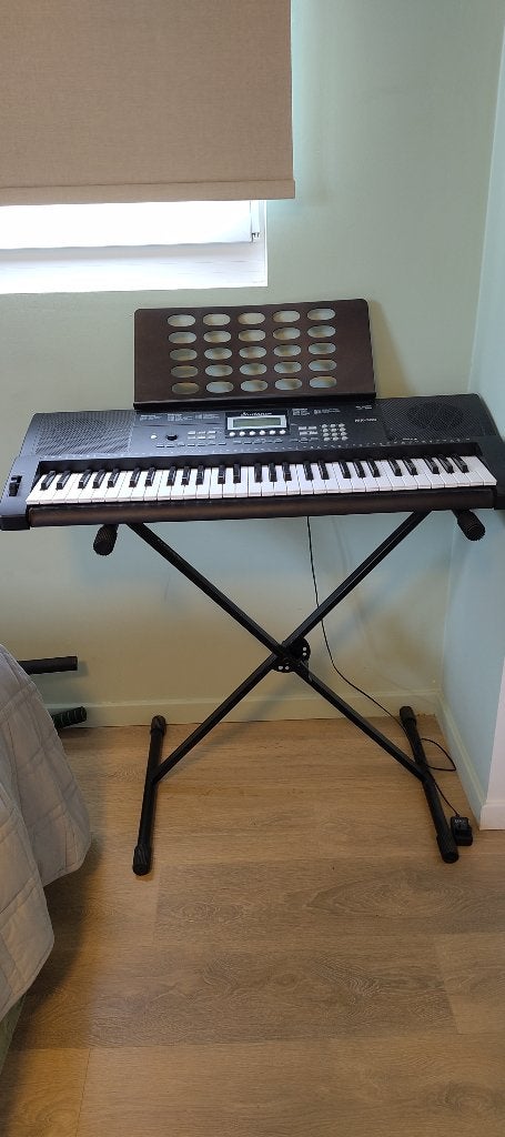 Startone MK-300-toetsenbord met standaard - perfecte staat., Muziek en Instrumenten, Keyboards, 61 toetsen, Zo goed als nieuw