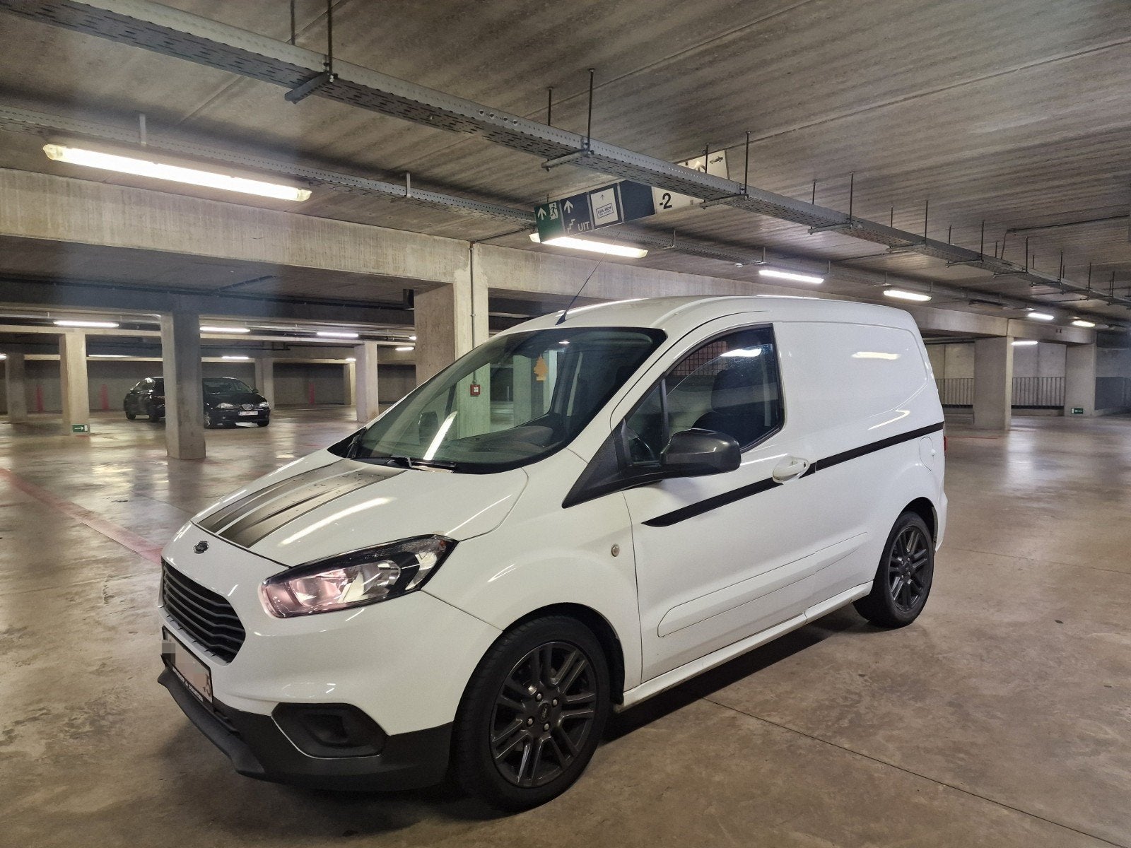Ford Transit Courier - 2023 - 62 xxx km- BTW wagen, Auto's, Particulier, Radio, Transit, Te koop