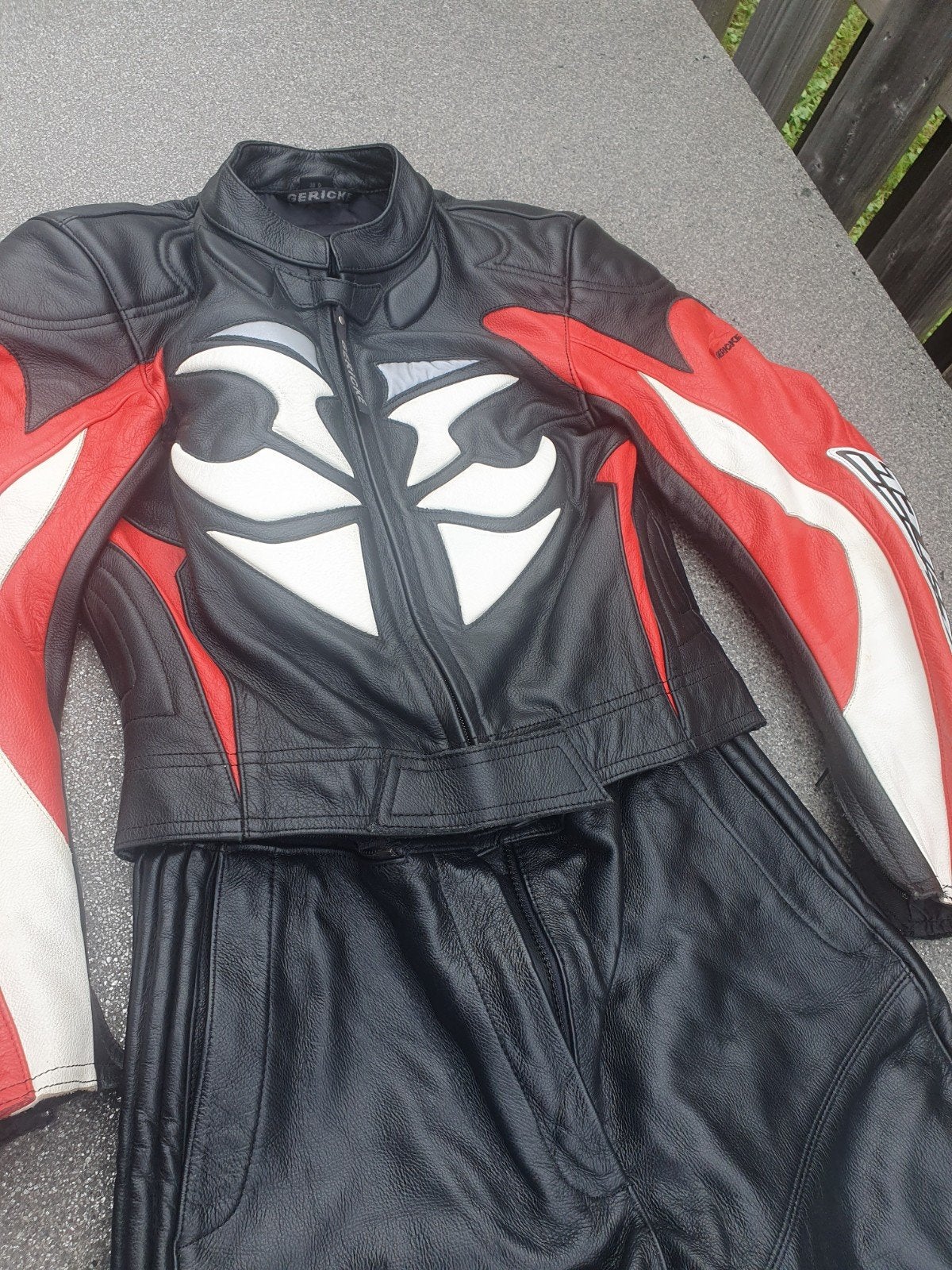 motopak, Enlèvement, Seconde main