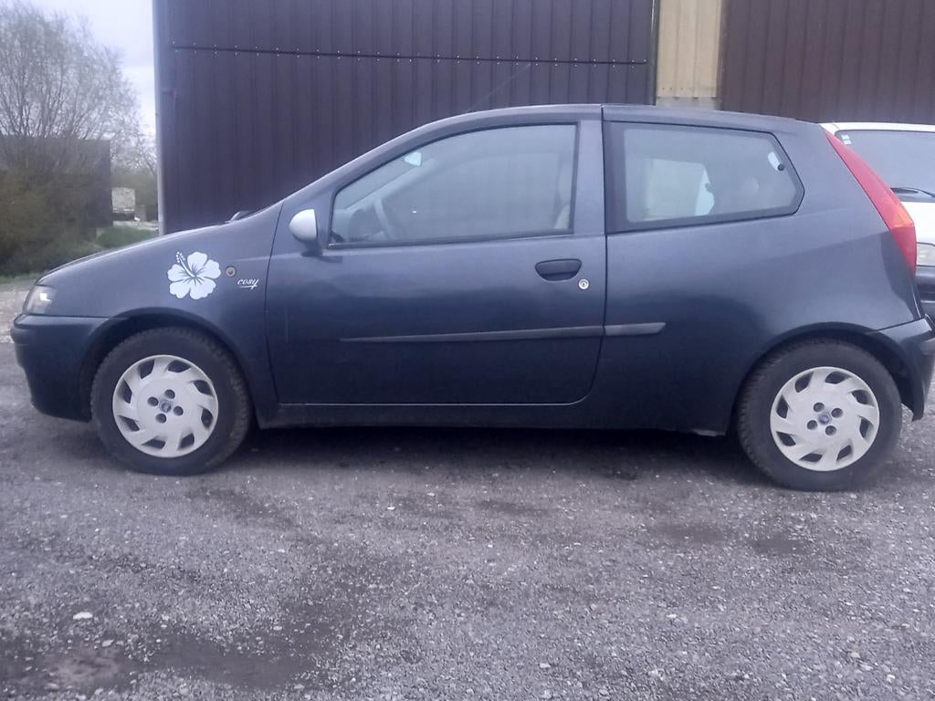 Fiat punto 1242cc benzine uit 2002 in originele staat, Auto's, Particulier, Punto, Te koop, Benzine