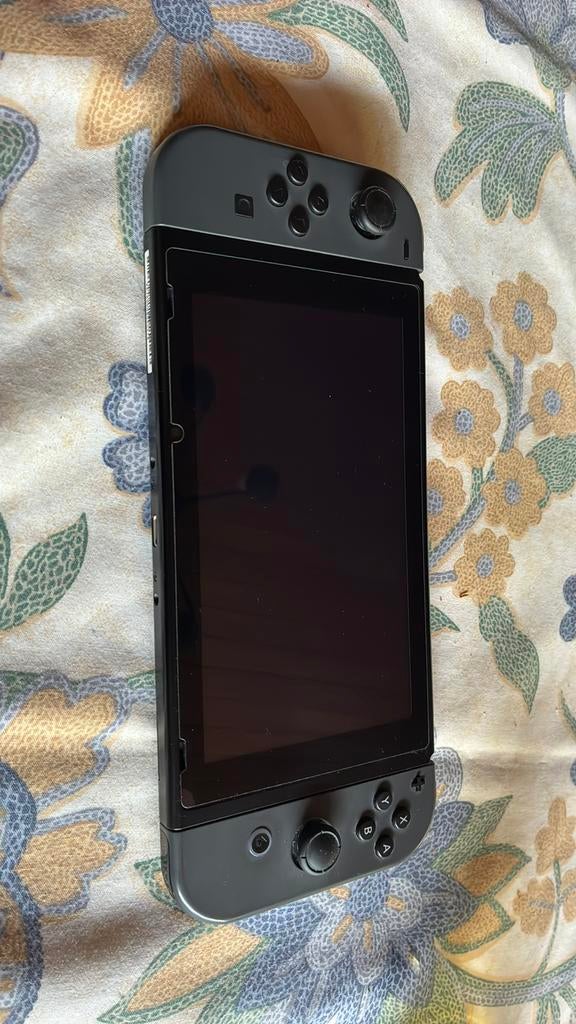 Nintendo Switch V2, Enlèvement, Comme neuf, Avec 2 manettes, Switch 2019 Upgrade