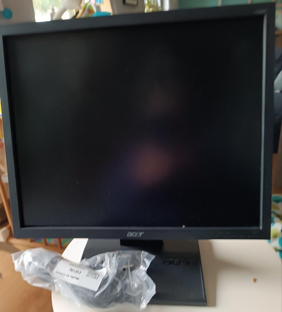 Acer V193Ab, Computers en Software, Monitoren, Zo goed als nieuw, TN, Acer, Ophalen