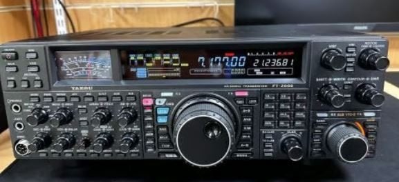 Yaesu FT2000., Télécoms, Émetteurs & Récepteurs, Enlèvement, Utilisé, Émetteur et Récepteur