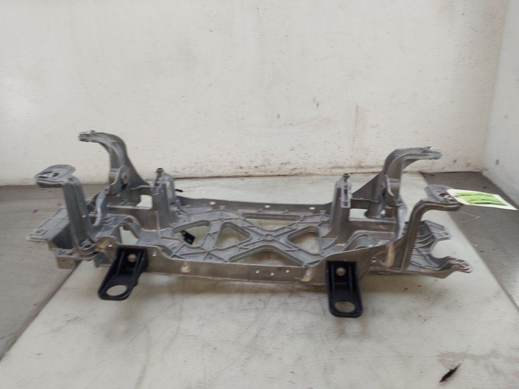 BERCEAU MOTEUR Puma (|S2X6V102D07AE|S2X6V102D07AD|2829072|), Henry-Ford-Straße  1
50735  Köln, DE, Ford-Werke GmbH, Kunden@ford.com