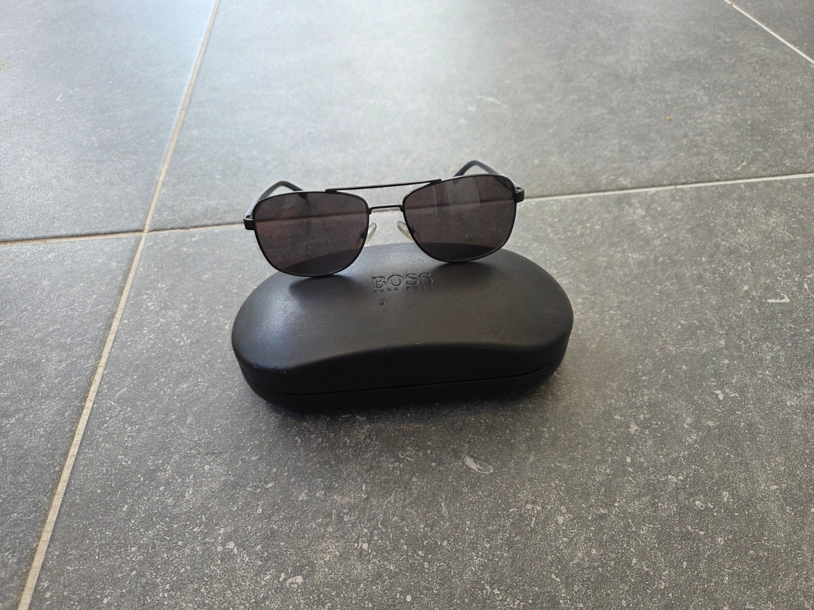 Zonnebril Hugo Boss, Ophalen, Zonnebril