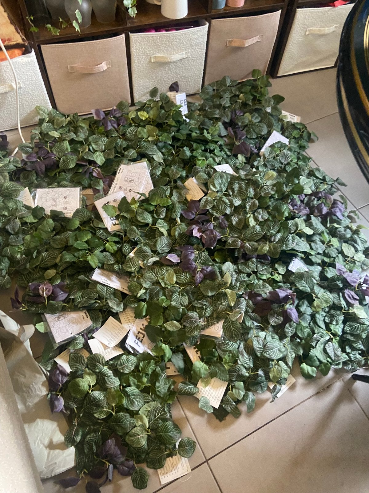 Mur de fleurs fejka ikea 32 pièces neuves avec étiquettes, Enlèvement, Comme neuf, IKEA