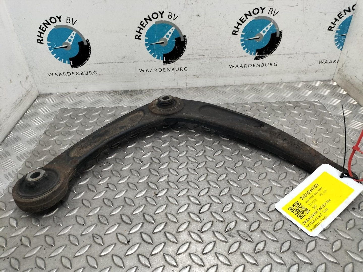 PEUGEOT 307 2.0-16V Pack  DRAAGARM ONDER RV 2006, Ophalen of Verzenden, Gebruikt, ARN erkend