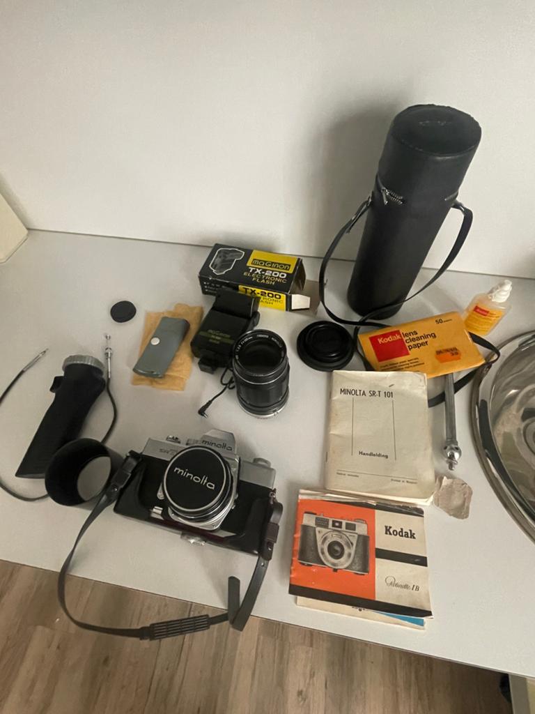 Minolta srt 101 en toebehoren, Audio, Tv en Foto, Fotocamera's Analoog, Ophalen, Gebruikt, Minolta