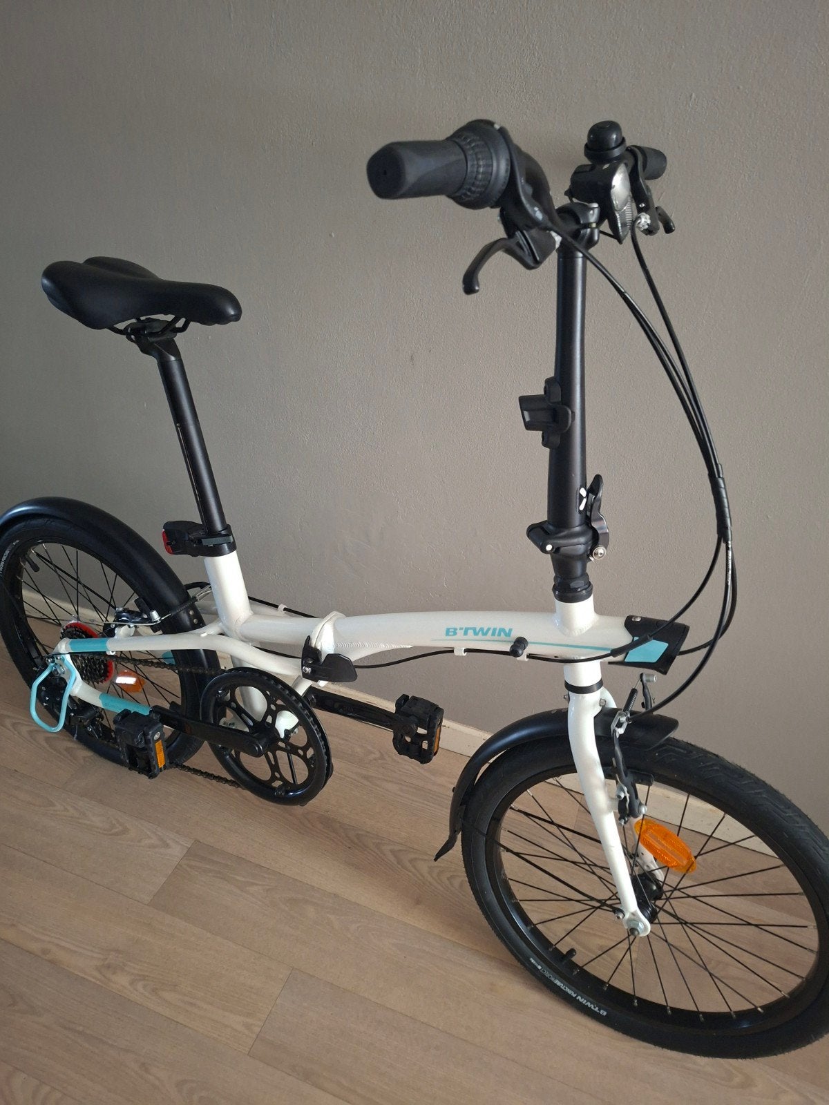 vélo pliant/vélo pliant btwin en aluminium presque neuf avec, Vitesses, Comme neuf, Enlèvement, Totalement pliable