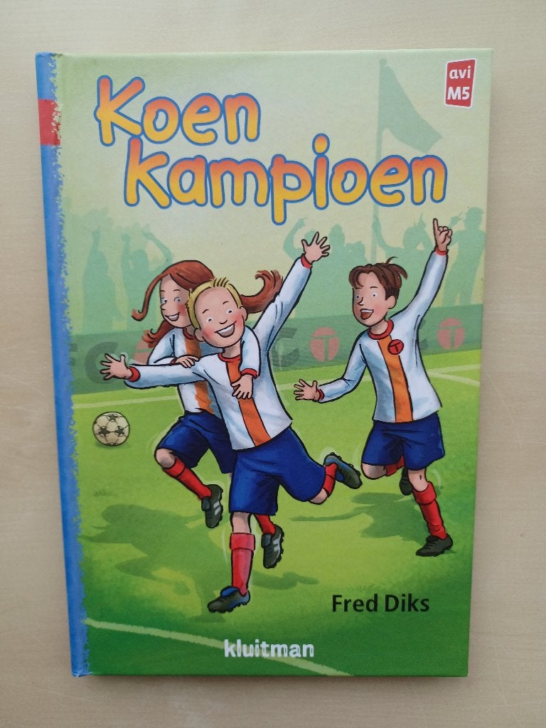 Koen Kampioen / AVI M5, Ophalen of Verzenden, Zo goed als nieuw, Fred Diks, Fictie algemeen