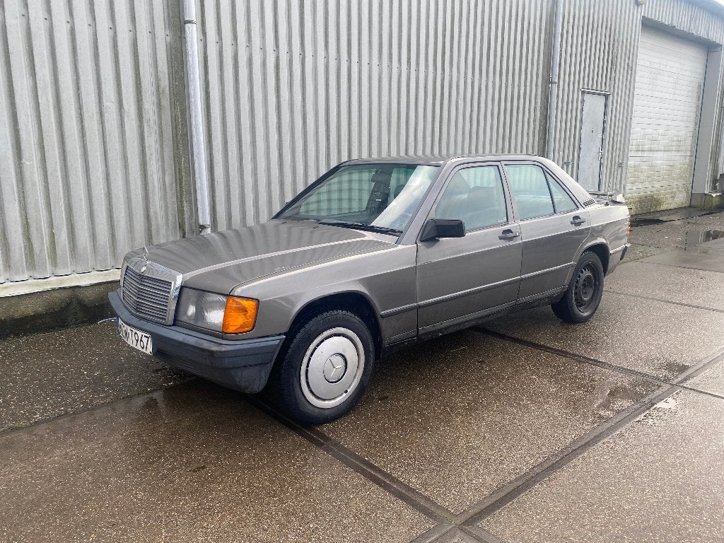 Mercedes 190D van 1985, 5 Bak, Project!! 207D NL wagen., Cuir, Entreprise, Mercedes-Benz, 53 kW
