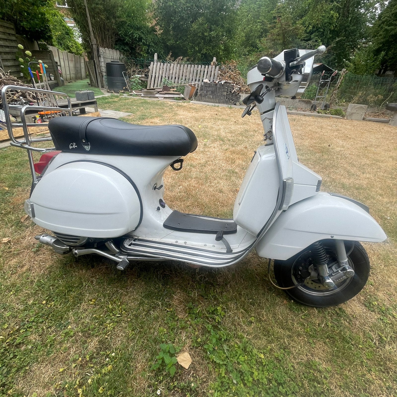 Vespa, Lml, Fietsen en Brommers, Scooters | Vespa, Ophalen, Overige modellen, Zo goed als nieuw