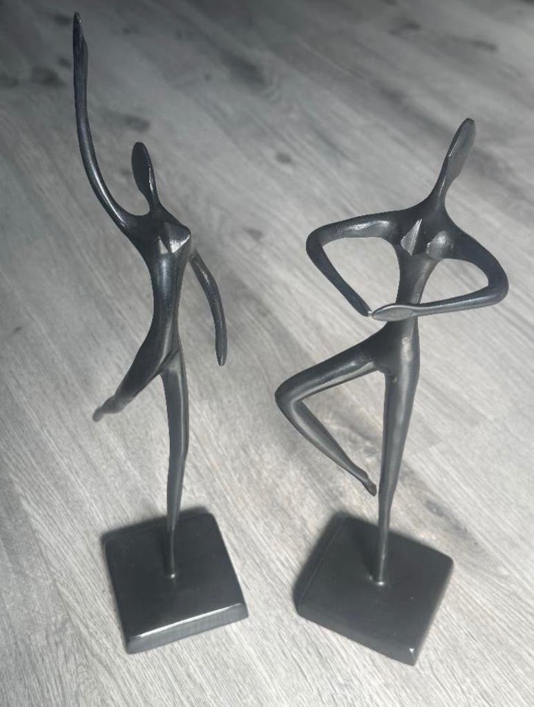 2 Belles sculptures modernistes acier de BODRUL KHALIQUE-40€, Enlèvement ou Envoi, Neuf, Humain