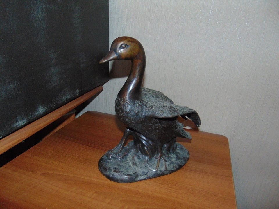 très beau canard en bronze, Comme neuf, Enlèvement, Classique, Brun