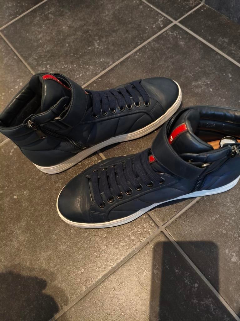 Prada sneakers maat 41 als nieuw 1 maal gedragen, Ophalen, Sneakers