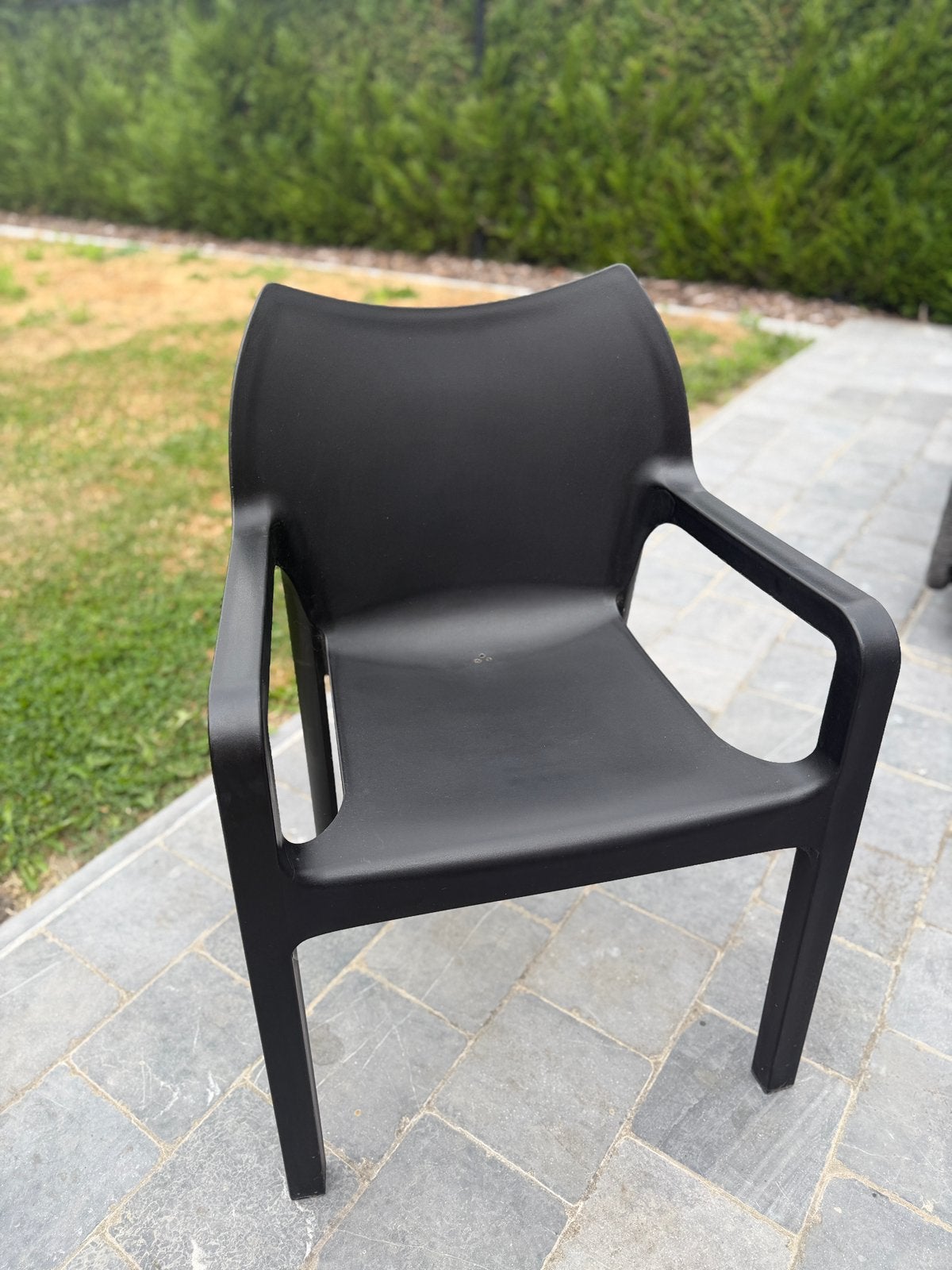 10x Diva stapelstoel zwart | Tuinstoel met armleuningen, Jardin & Terrasse, Chaises de jardin, Enlèvement, Utilisé, Synthétique