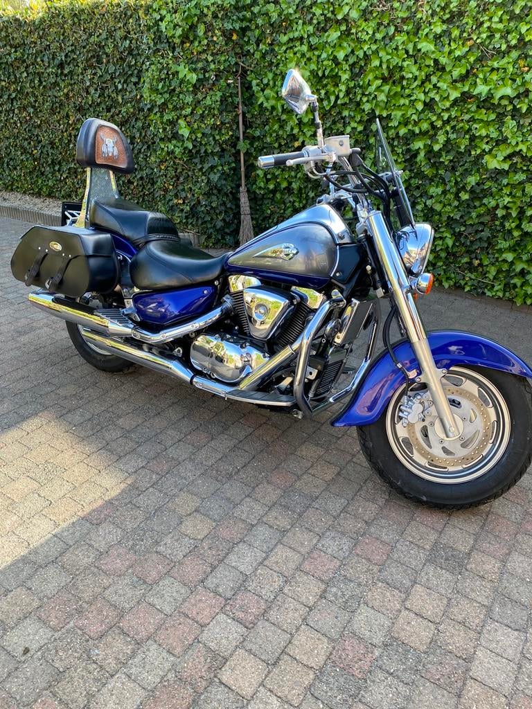 Goed Onderhoude suzuki indruder, Motos, Motos | Suzuki, Plus de 35 kW, Chopper, 2 cylindres, Particulier