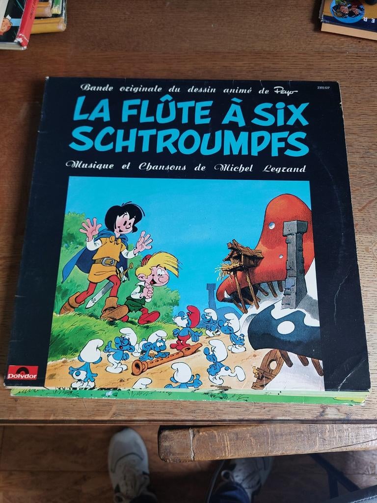 Disque 33t  Johan et pirlouit  schtroumpf