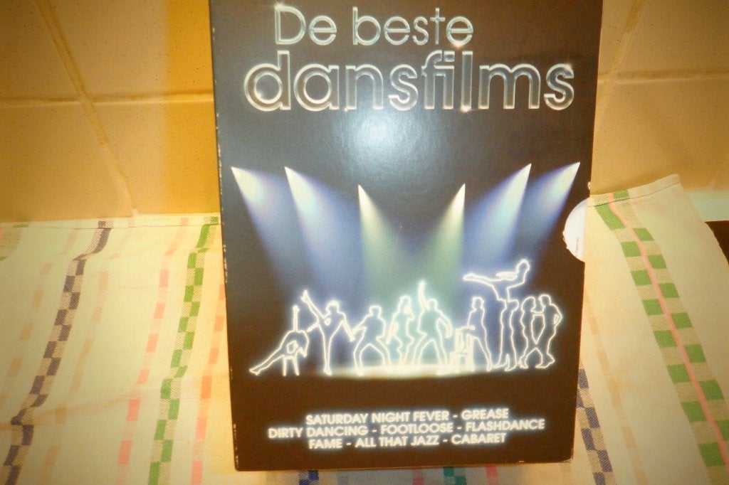 DVD BOX De Beste Dansfilms.(8 DVD'S)SEALED!, Nederlands, Actie, Ophalen of Verzenden, Vanaf 12 jaar