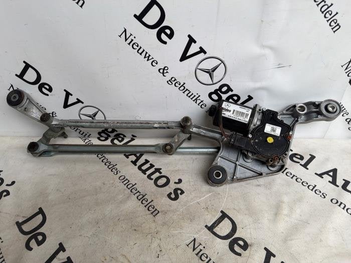 Ruitenwismotor + Mechaniek van een Mercedes Vito, Gebruikt, -, Ophalen of Verzenden, -