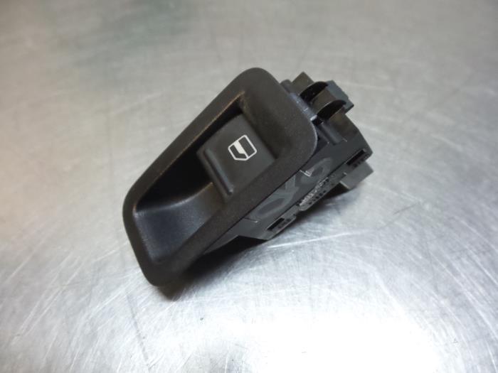 Commutateur vitre électrique d'un Volkswagen Polo (Polo 09-, -, 3 mois de garantie, Utilisé, -