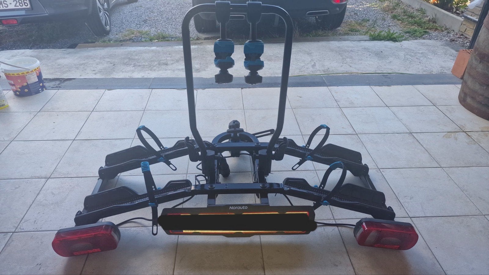 porte vélos 60kg norauto, Support d'attelage, Comme neuf, Enlèvement, 2 vélos
