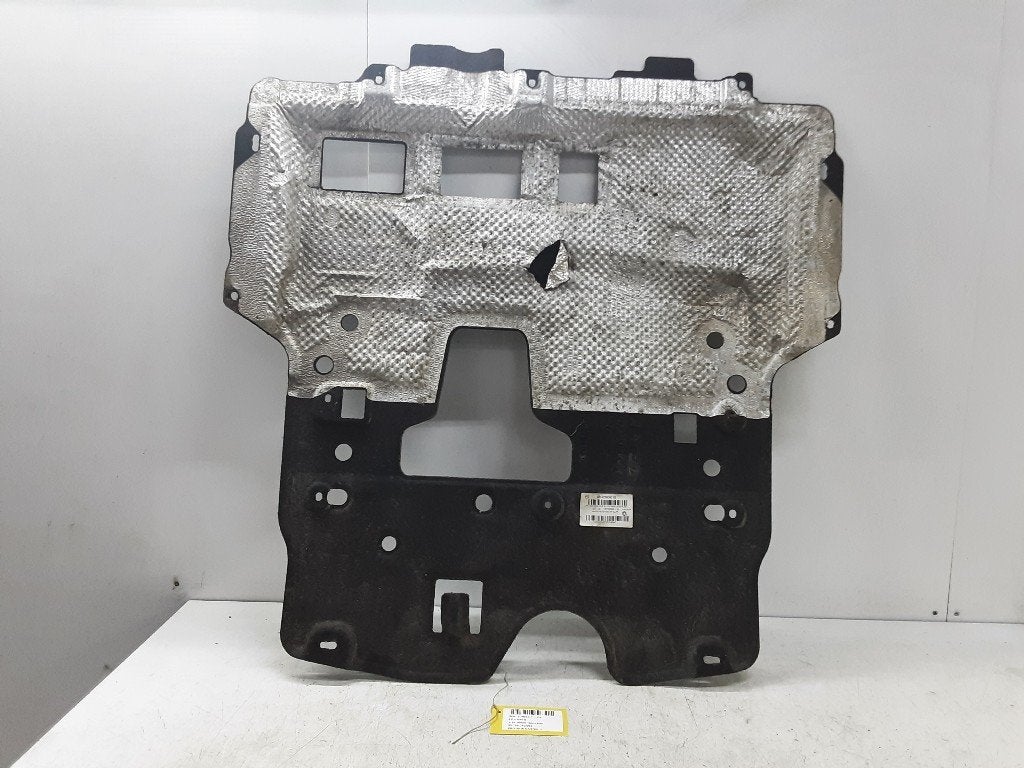 CACHE SOUS MOTEUR Corsa F (UB / UH / UP) (982422608005), Autos : Pièces & Accessoires, Opel, Opel Automobile GmbH, Utilisé, Kontakt-opel@opel.com