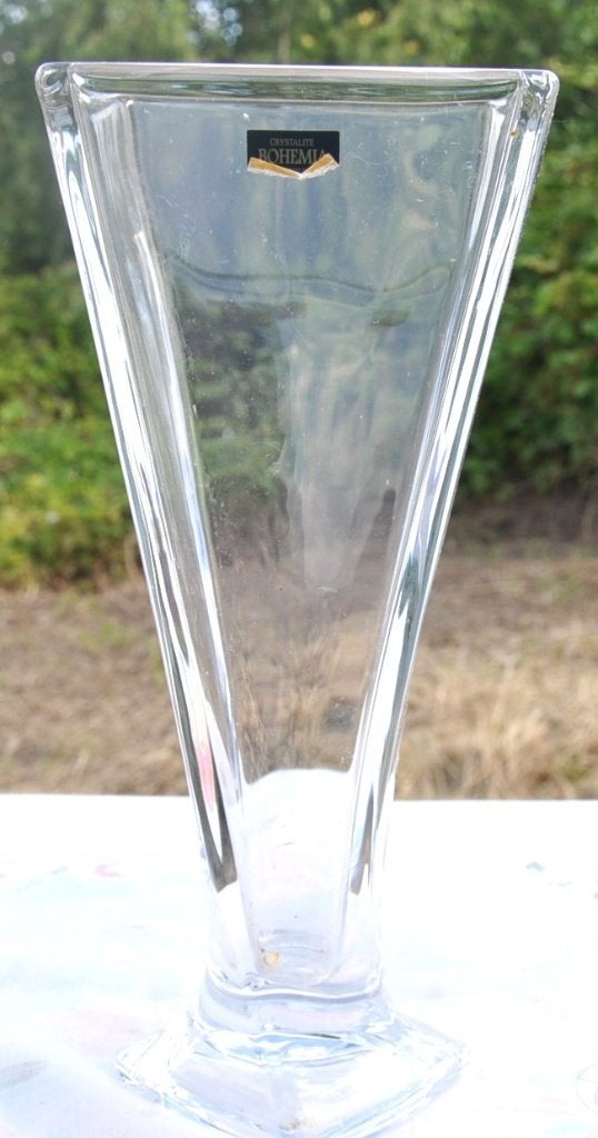 grand vase evasé pied losange en cristal bohemia, Enlèvement ou Envoi