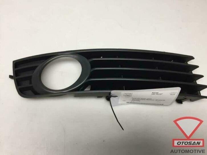 audi a4 2000 voorbumper rooster rechts nieuw! 0325592, Audi, Kundenbetreuung@audi.de, Bumper, AUDI AG