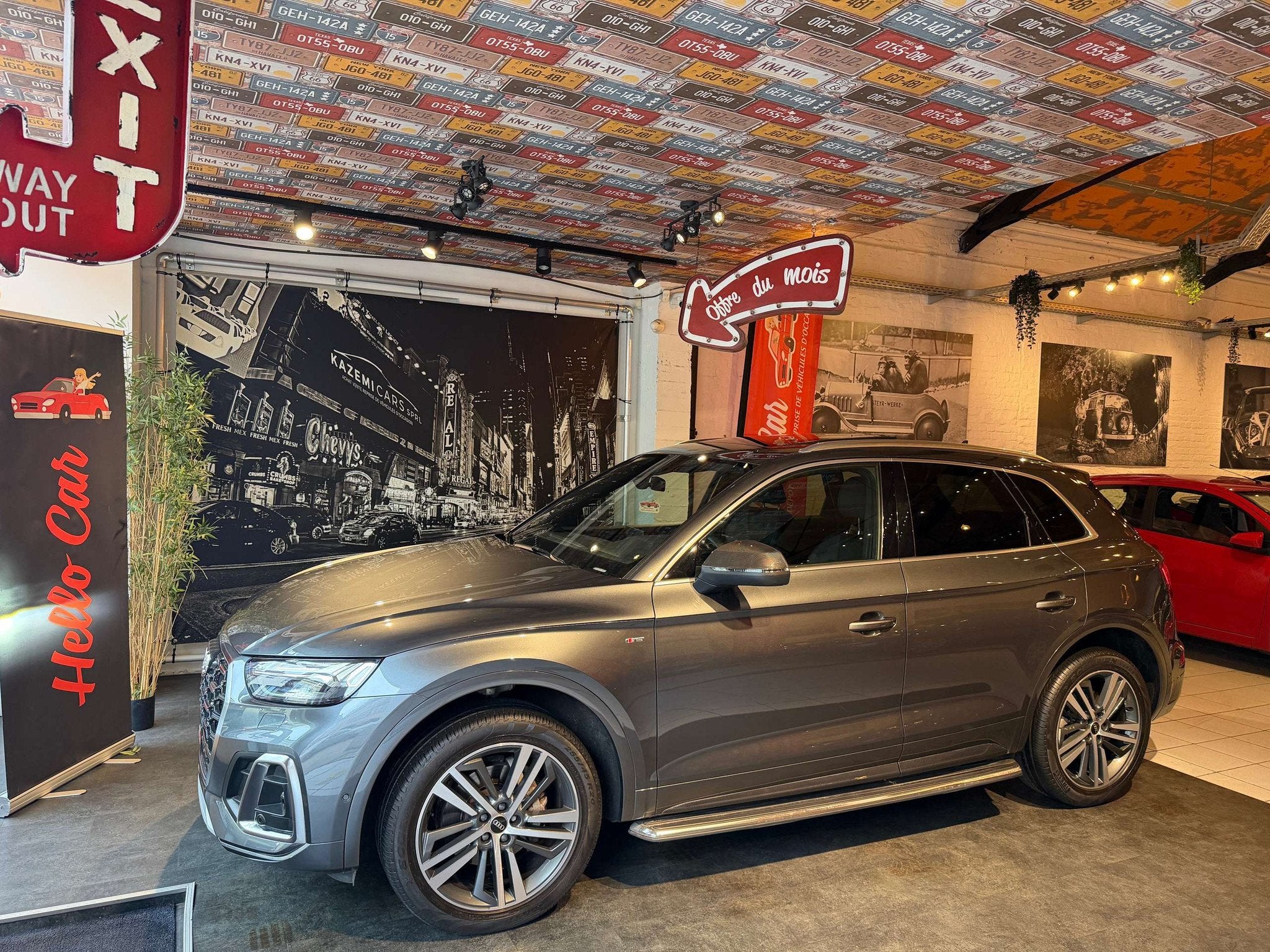 Audi Q5 TFSI * S LINE / CARBON PACK * CAM 360 * PANO * GARAN, Auto's, Automaat, 4 cilinders, 195 kW, Bedrijf