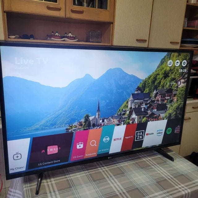 LG Smart 4K UHD 43 inch zo goed als nieuw, Ophalen, LED, 120 Hz, Zo goed als nieuw