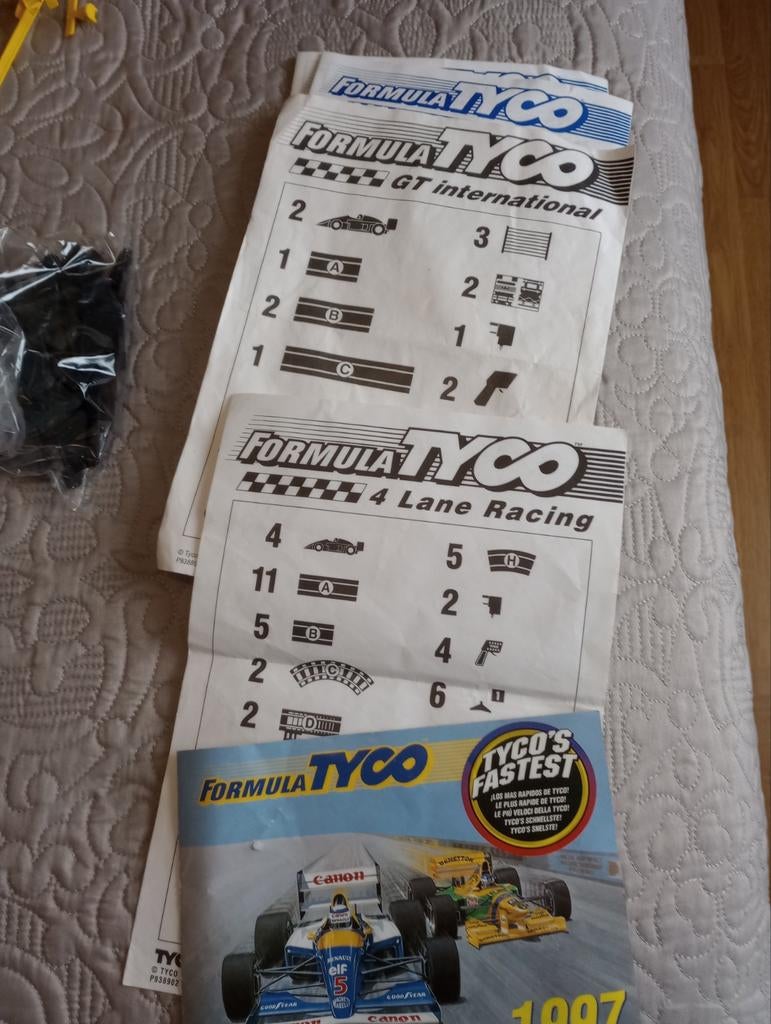 Vintage dubbele racebaan van Tyco uit 1997, Verzamelen, Ophalen