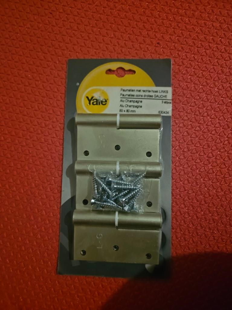 Nouveaux kits de charnières Yale avec vis incluses, Enlèvement ou Envoi, Neuf, Vis
