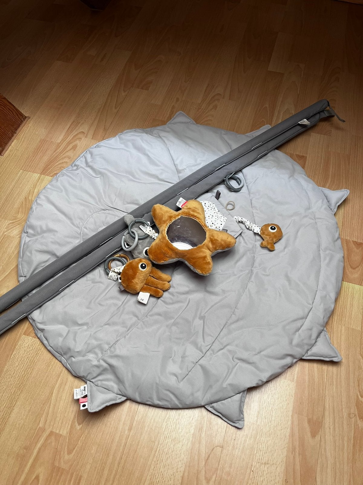 Speelmat Done by Deer, Enfants & Bébés, Jouets | Vêtements de jeu, Enlèvement, Comme neuf
