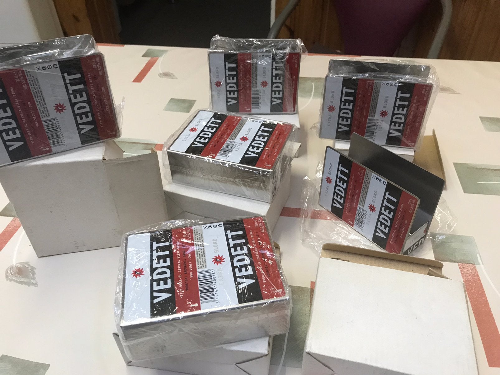 6 porte-cartes à bière Vedett, Enlèvement ou Envoi, Neuf, Autres types