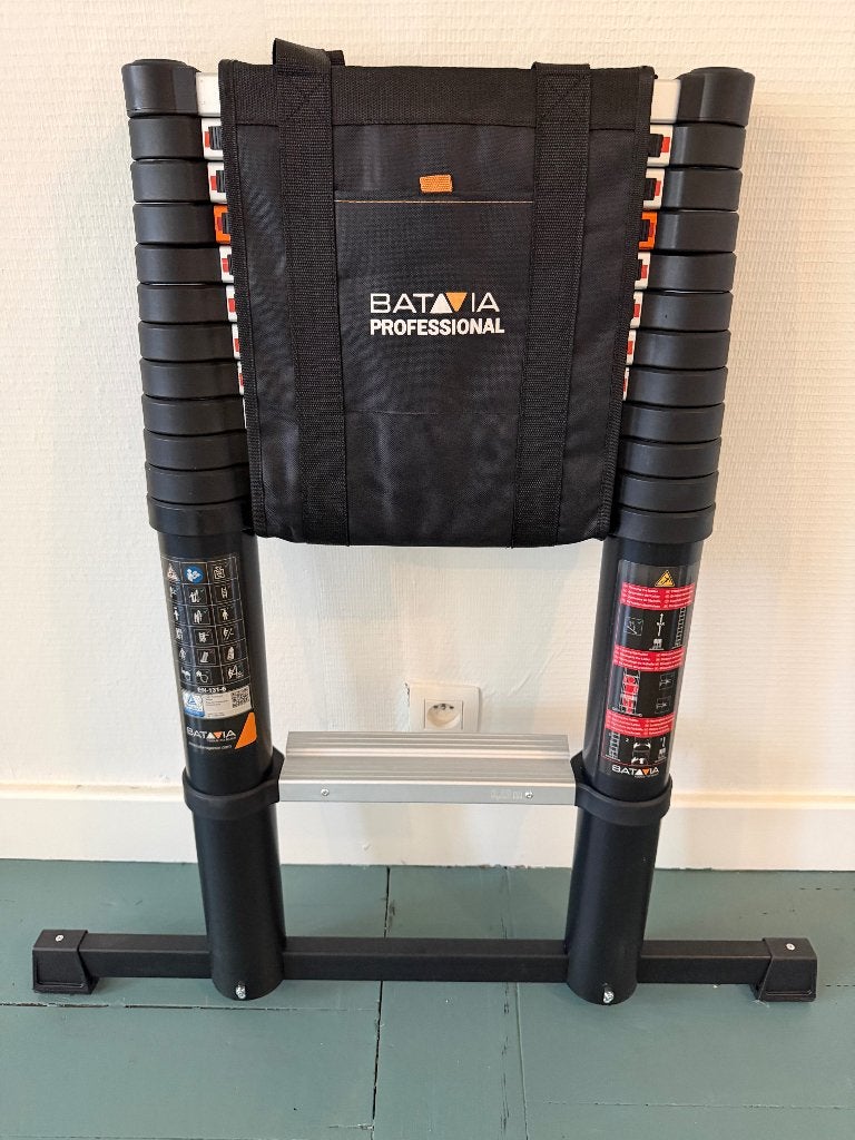 Batavia Telescoopladder - 13 treden - 3,81 meter nieuw €295!, Ophalen, Zo goed als nieuw, Ladder, Opvouwbaar of Inschuifbaar
