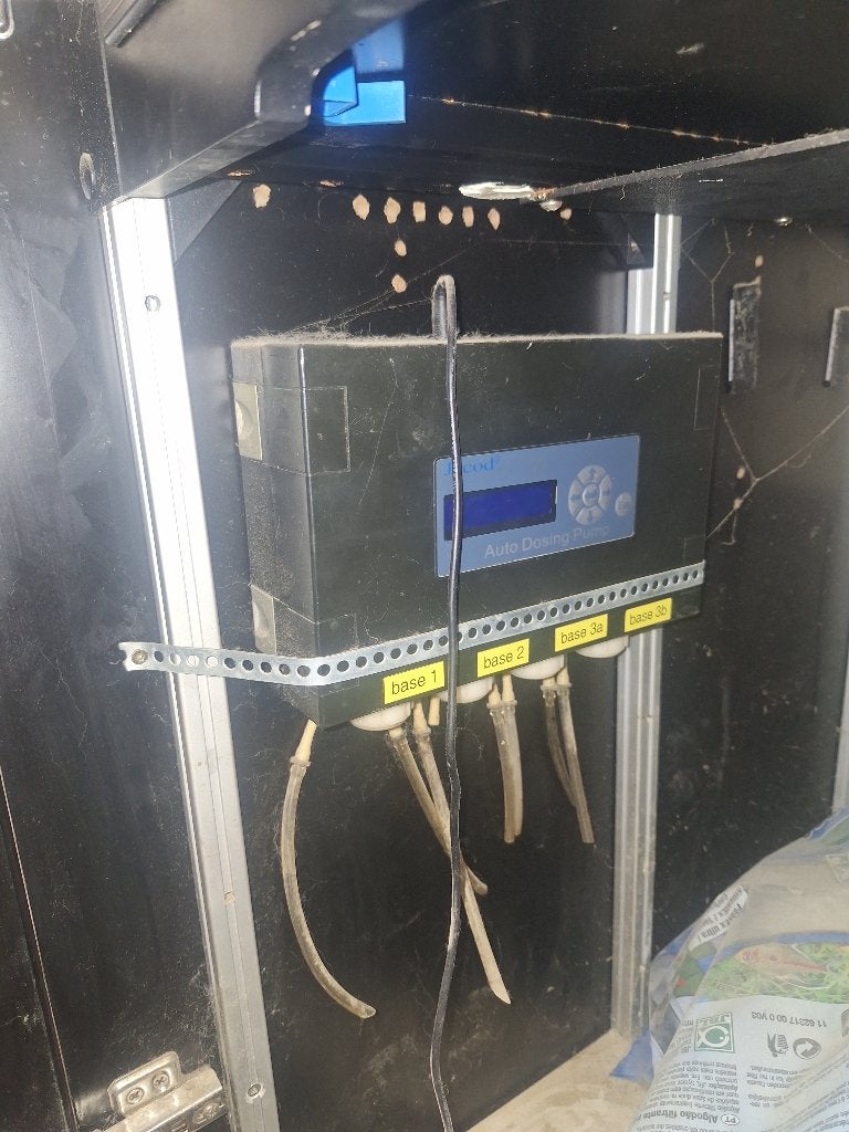 Aquarium, Dieren en Toebehoren, Ophalen, Verwarming, Gebruikt, Gevuld zoetwateraquarium