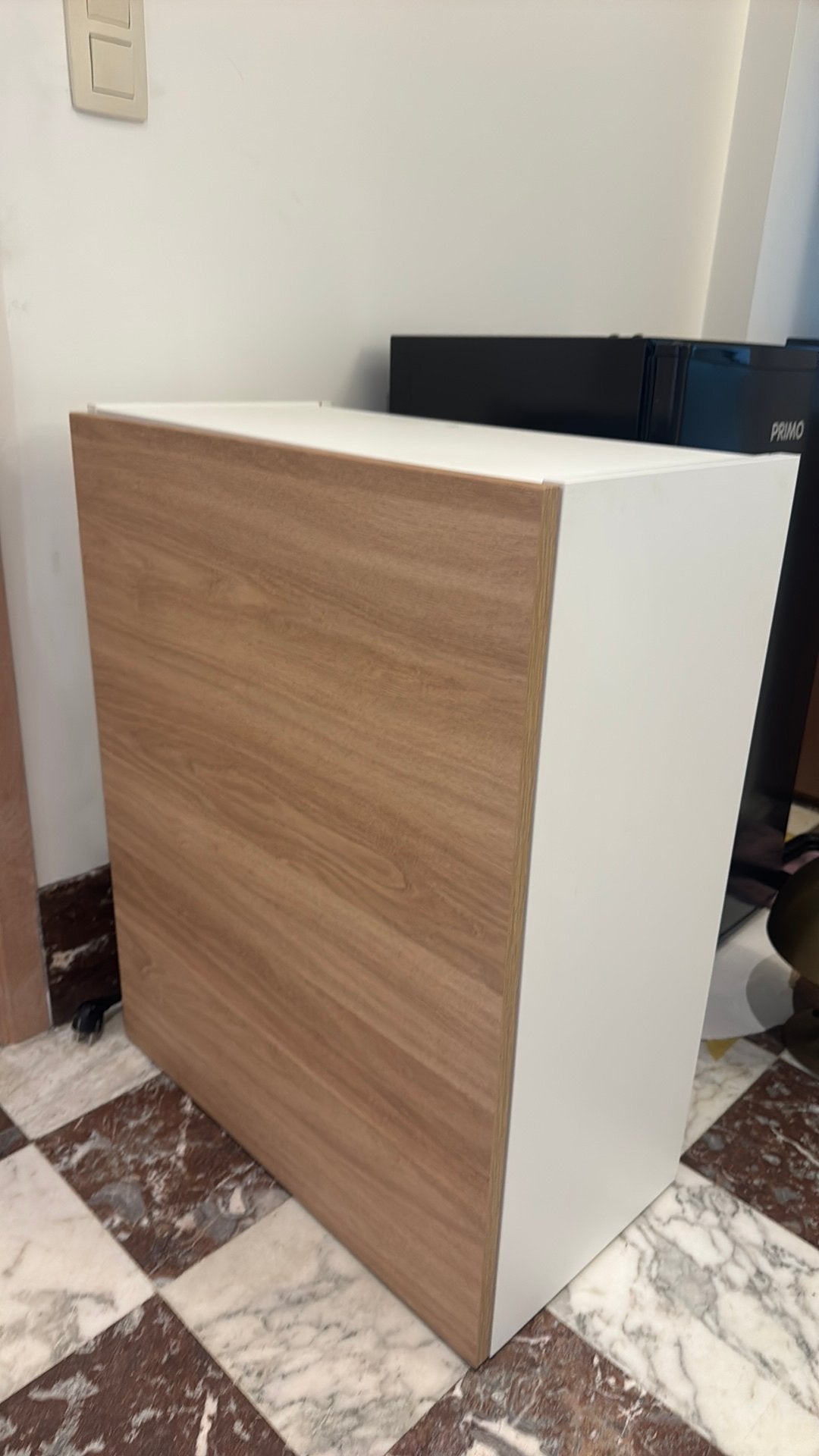 Hang kast maar kan ook op de grond staan ikea, Avec porte(s), 25 à 50 cm, Enlèvement, Utilisé