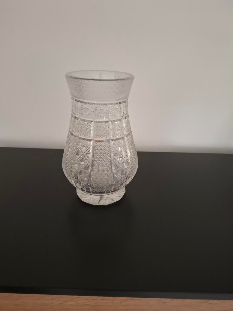 Vase en cristal, Enlèvement, Verre