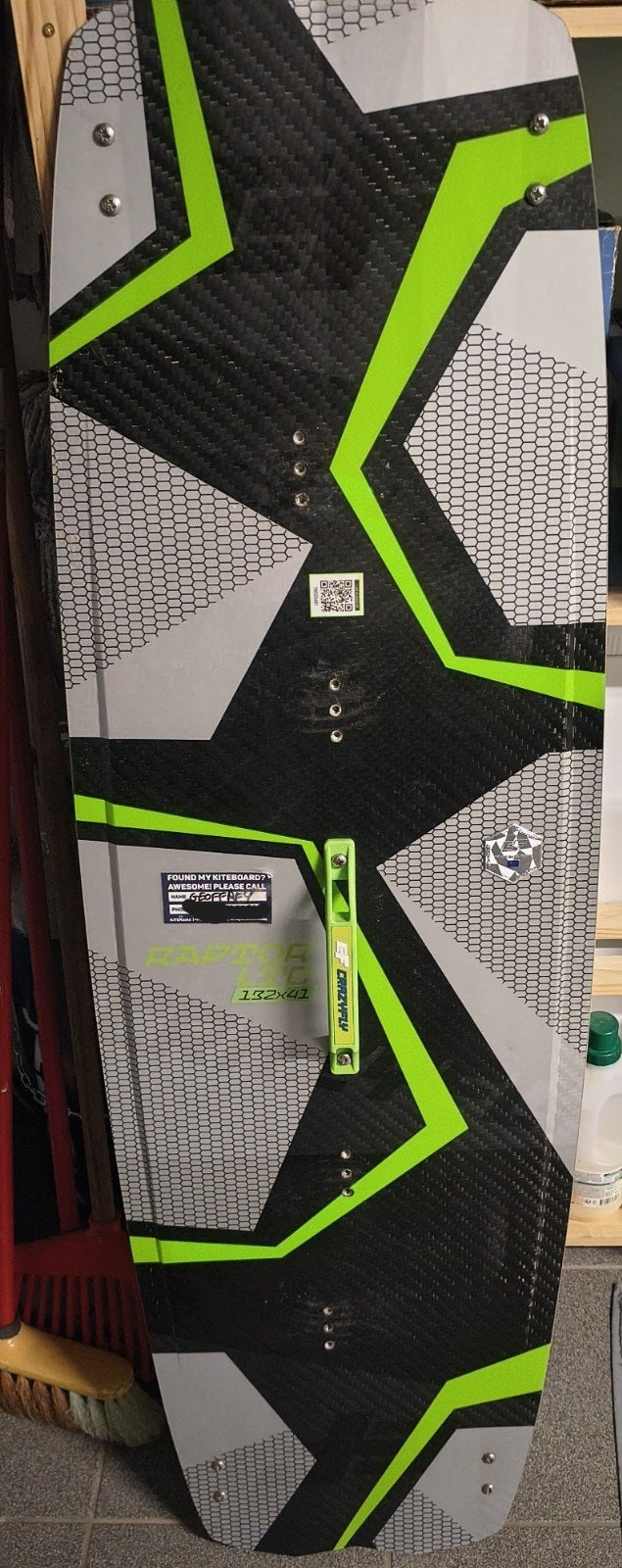 Planche kitesurf crazyfly raptor ltd neuve 132x41, 1.9kg, Watersport en Boten, Ophalen, Zo goed als nieuw, Kiteboard